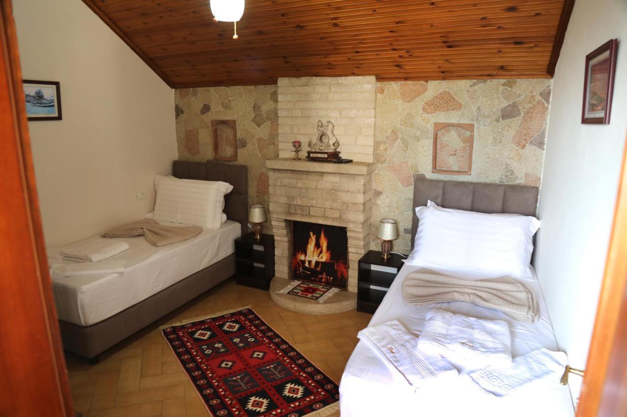 --Hotel Deal-- Rooms With Castle View Krujë Esterno foto